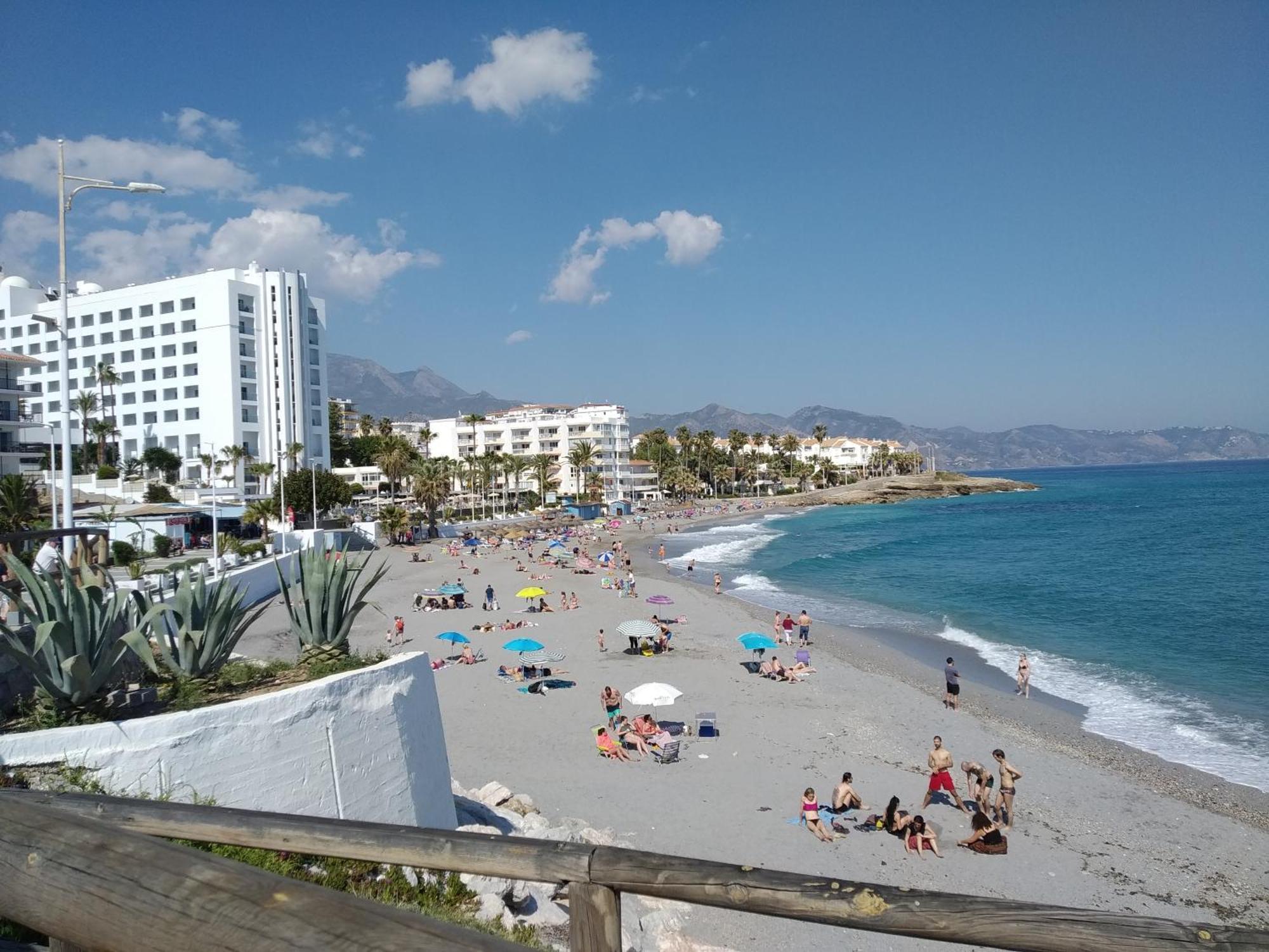 Apartamentos Turisticos Fercomar Nerja Exteriér fotografie