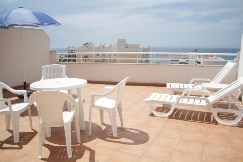 Apartamentos Turisticos Fercomar Nerja Pokoj fotografie