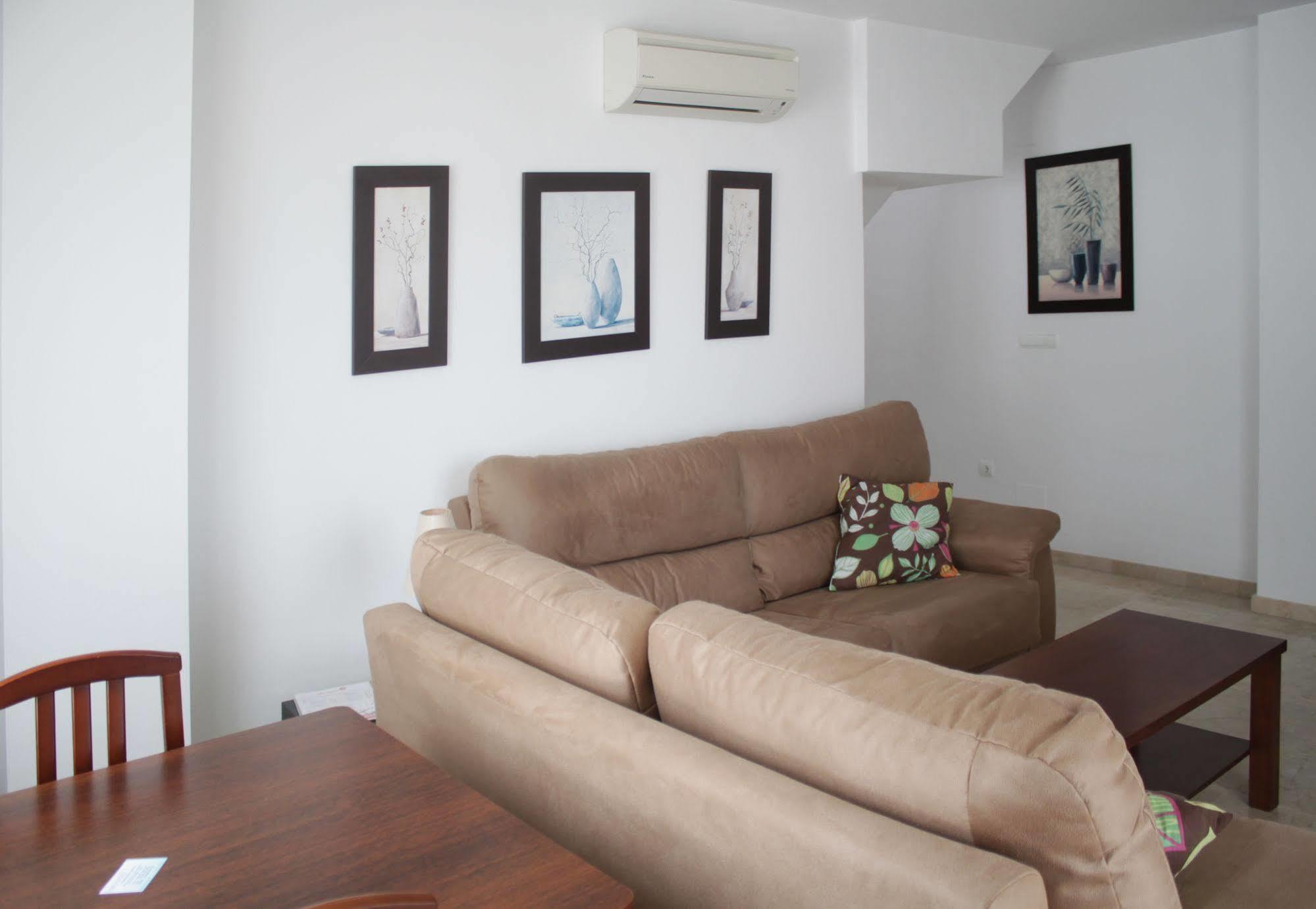 Apartamentos Turisticos Fercomar Nerja Exteriér fotografie